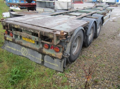 Полуприцеп контейнеровоз HFR HF1308 Полуприцеп контейнеровоз HFR HF1308